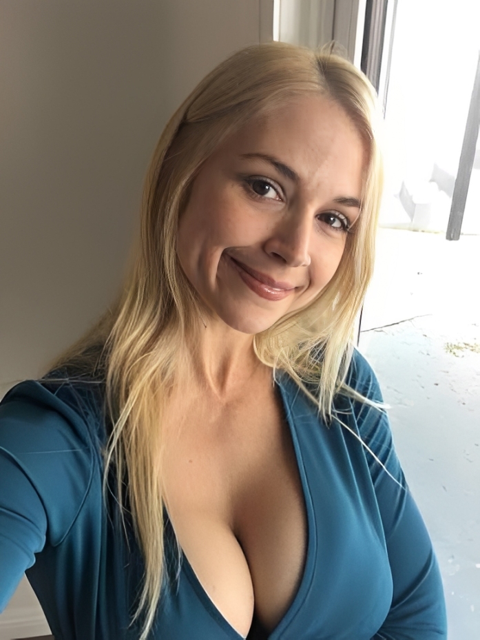 Escort Gallery