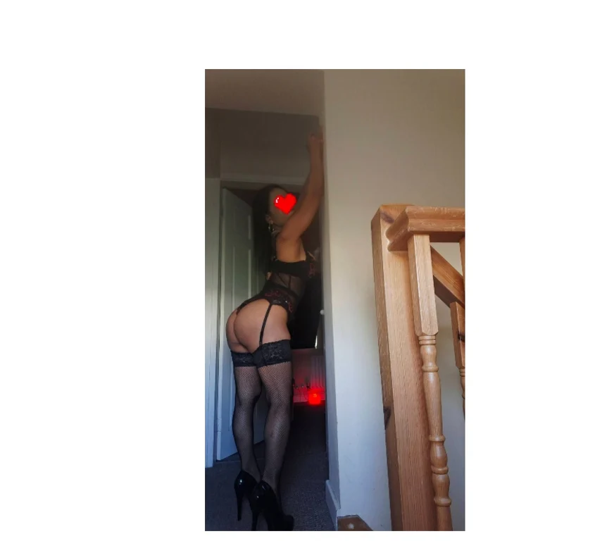Escort Gallery