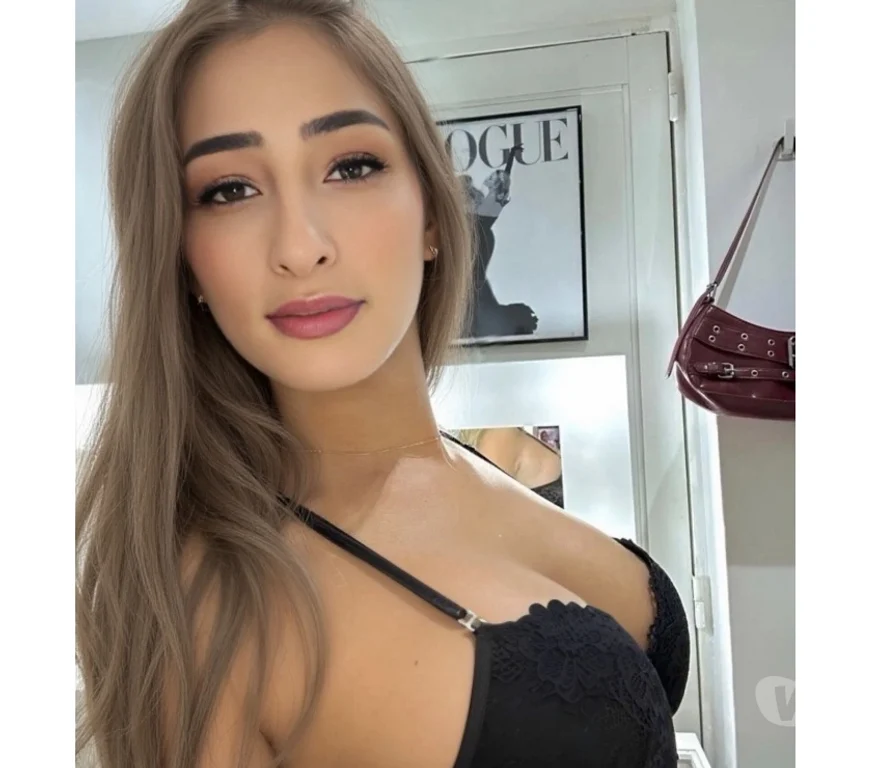 Escort Gallery