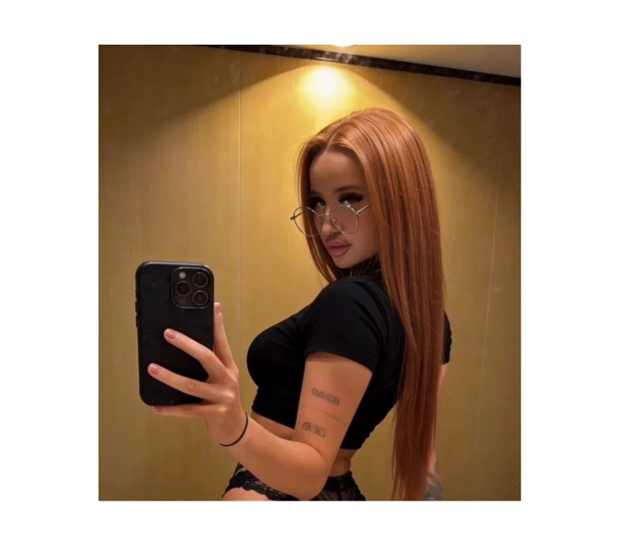 Escort Gallery