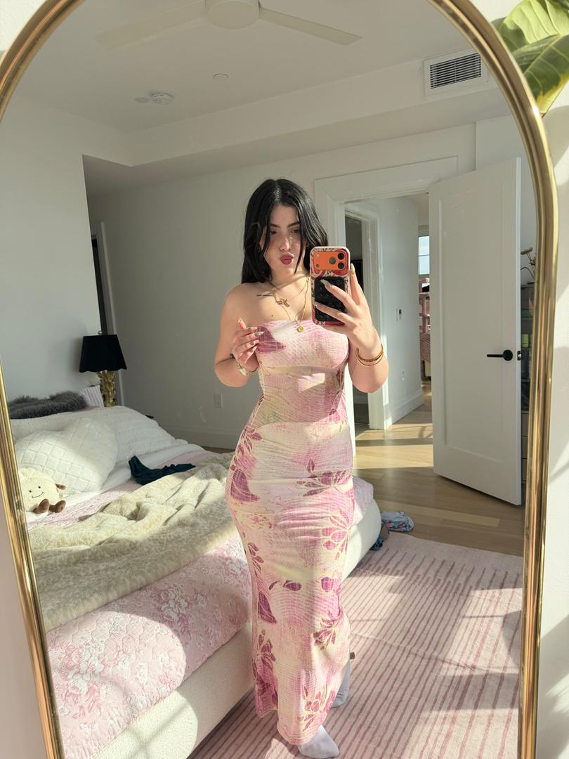 Escort Gallery