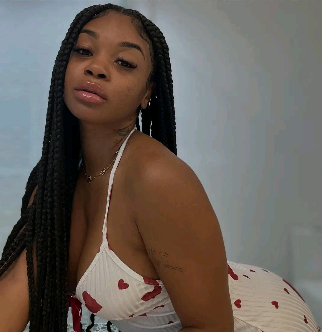 Escort Gallery