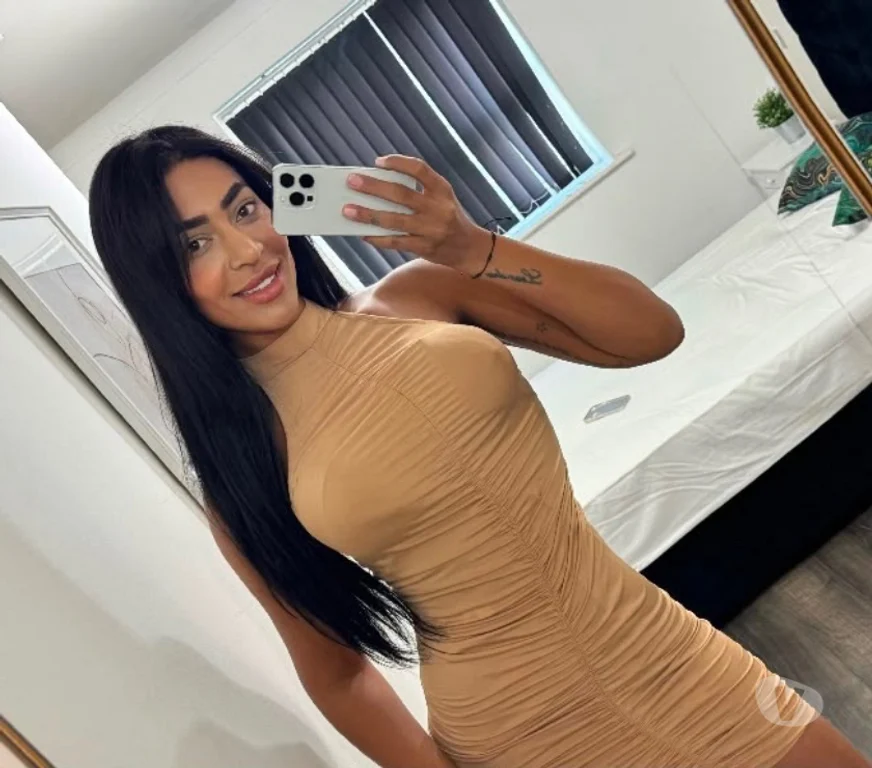 Escort Gallery