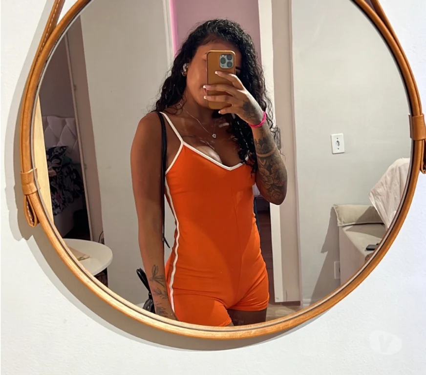 Escort Gallery
