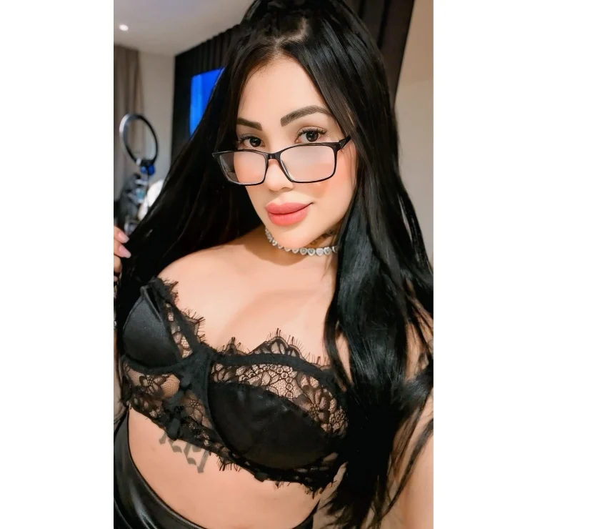 Escort Gallery