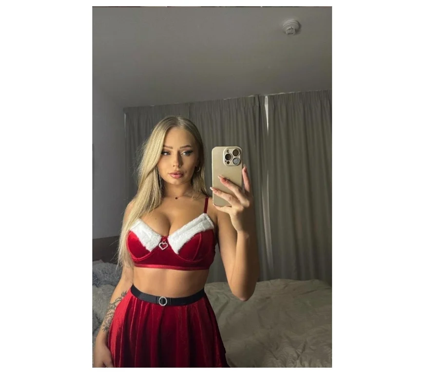 Escort Gallery