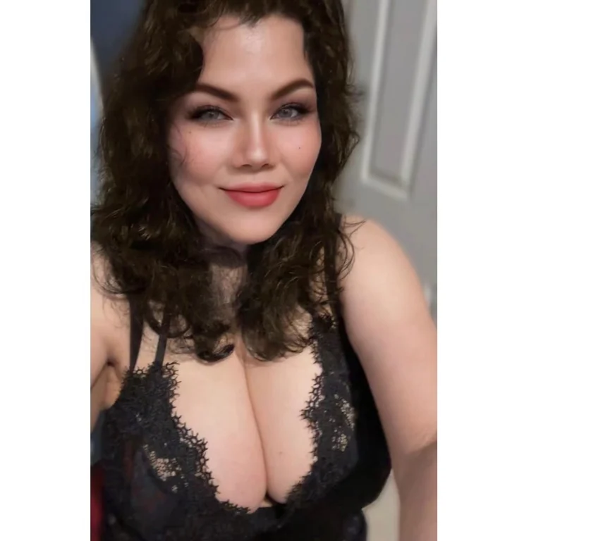 Escort Gallery