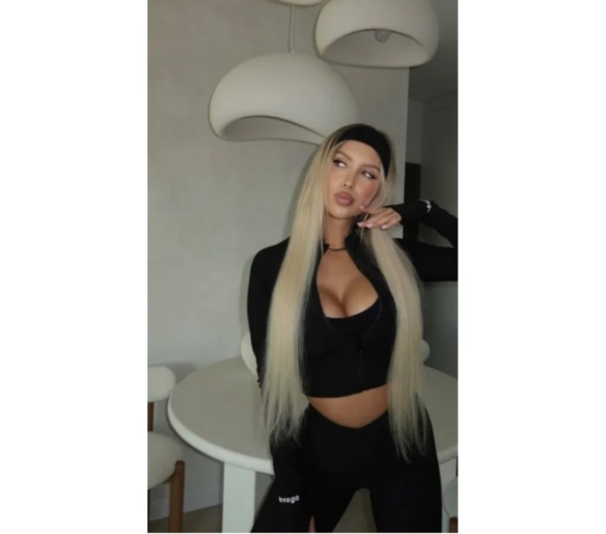Escort Gallery