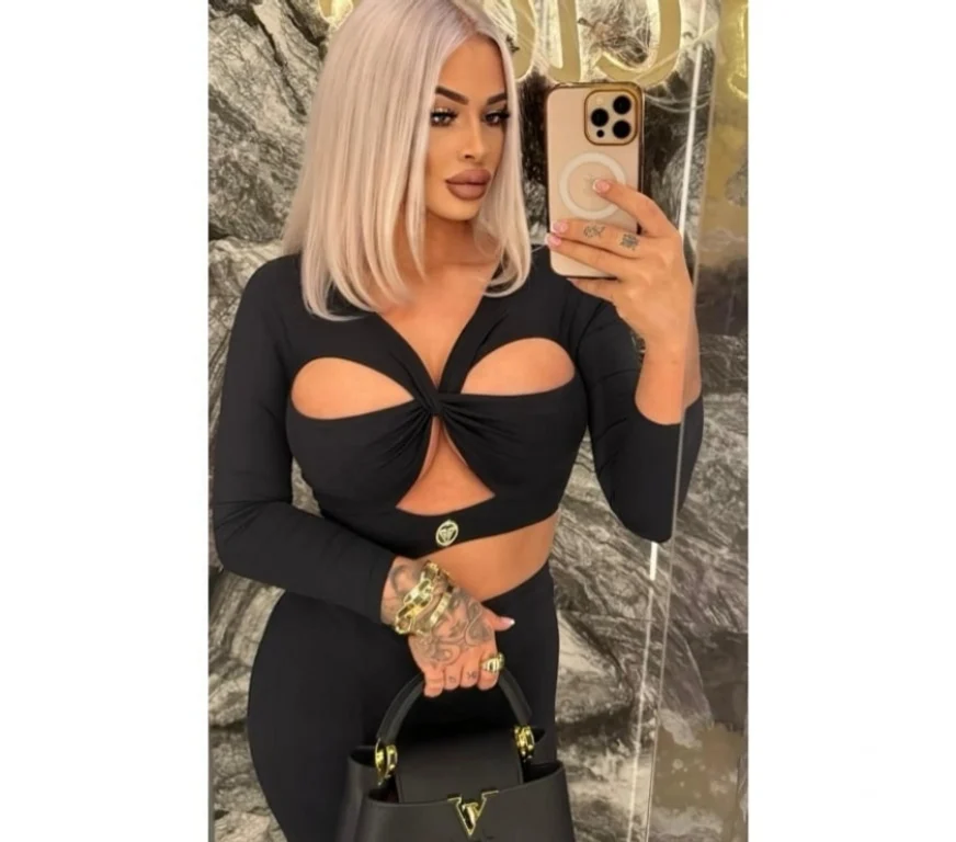 Escort Gallery
