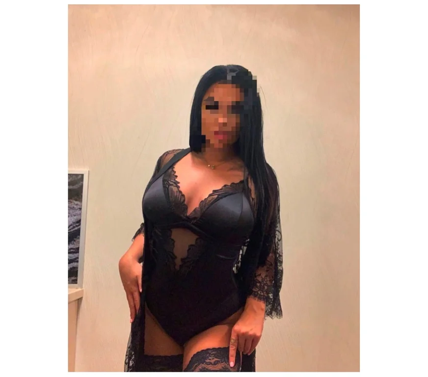 Escort Gallery