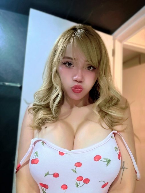 Escort Gallery