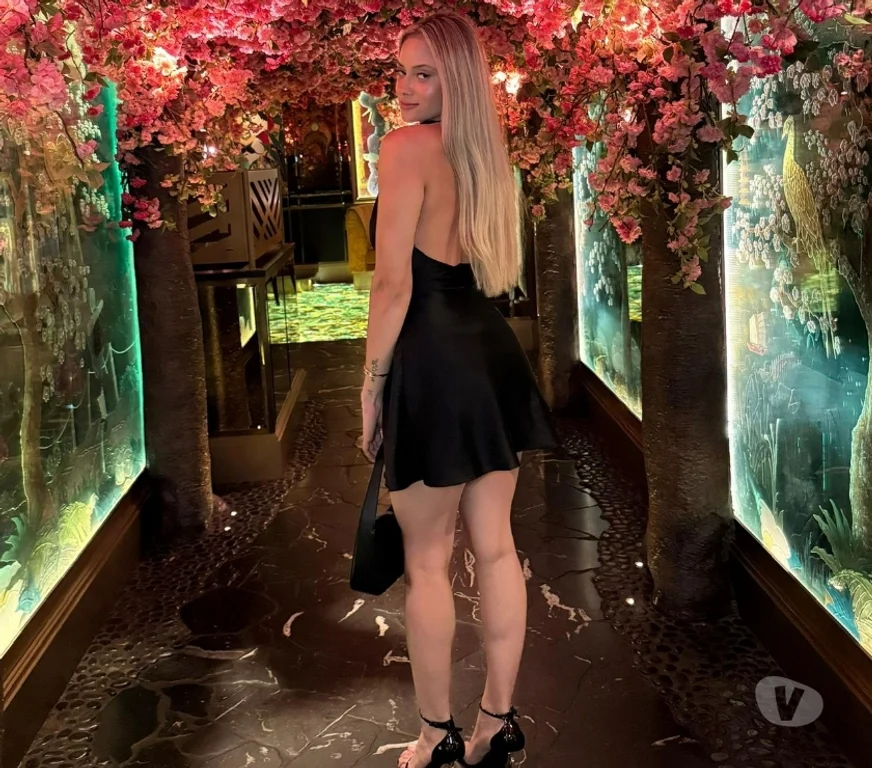 Escort Gallery