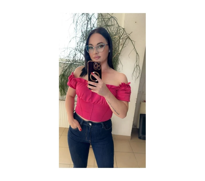 Escort Gallery