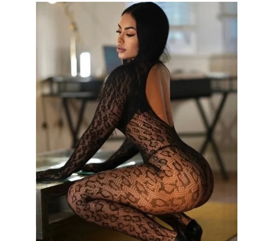 Escort Gallery