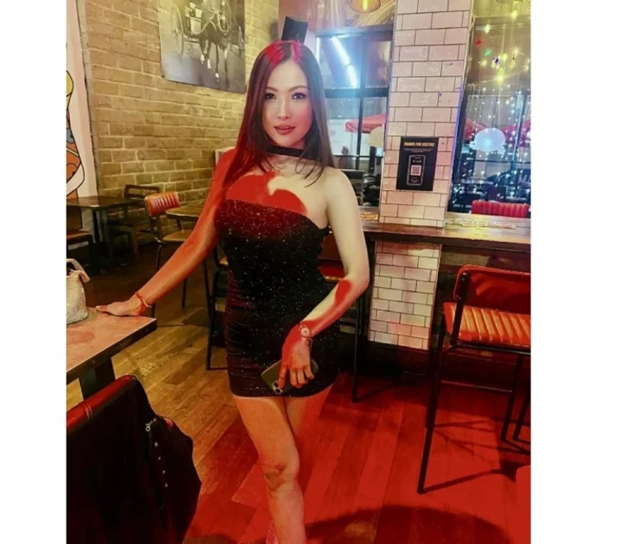 Escort Gallery