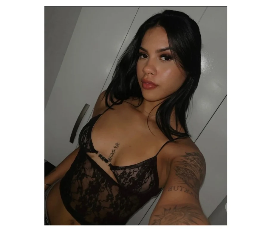 Escort Gallery