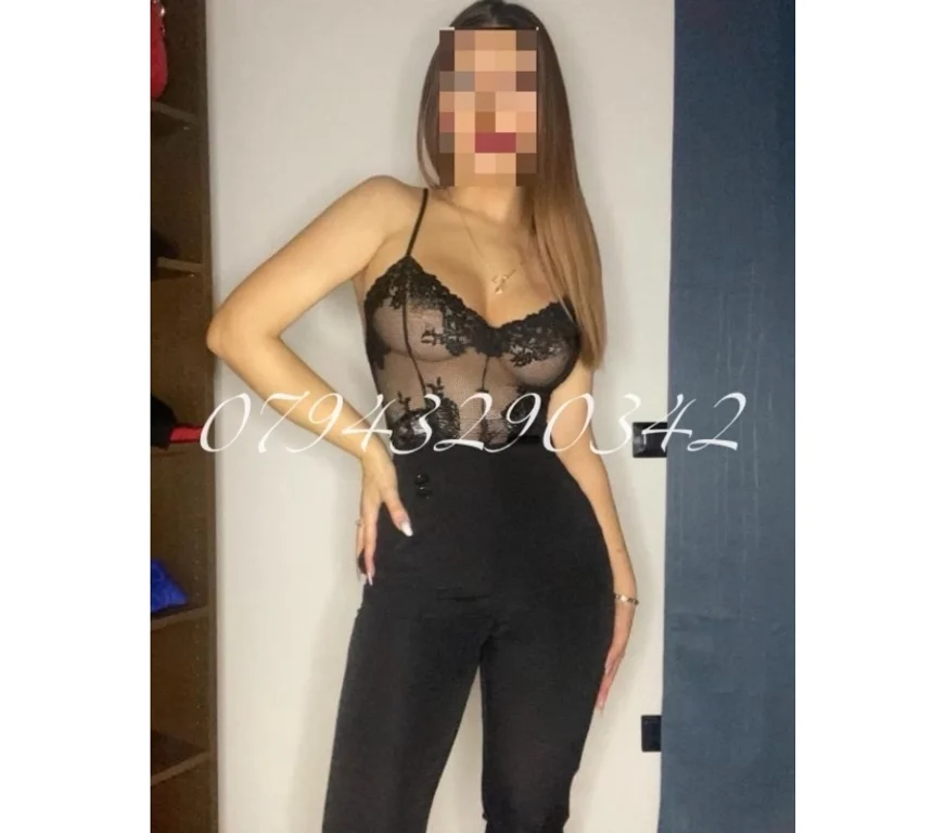 Escort Gallery