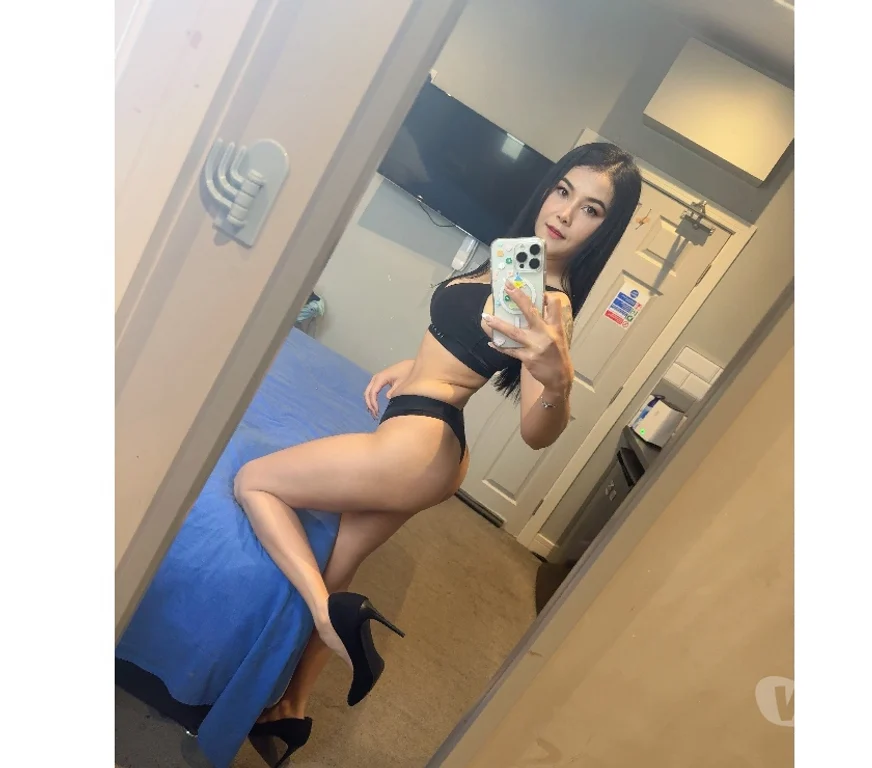 Escort Gallery
