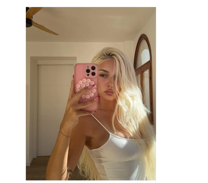Escort Gallery