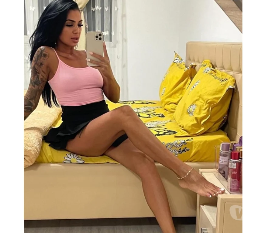 Escort Gallery