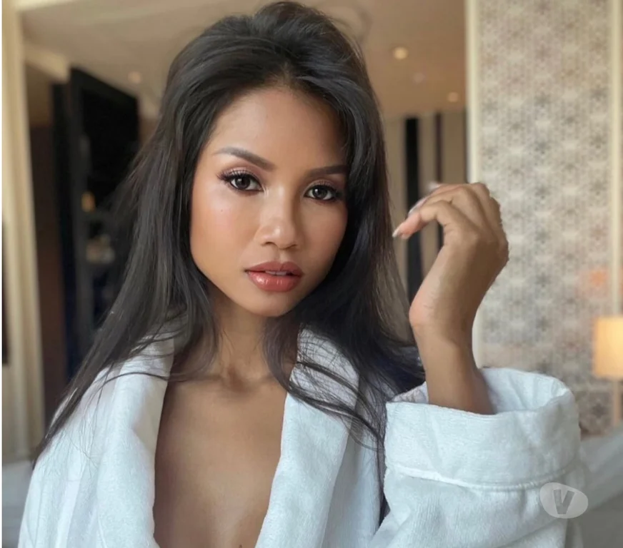 Escort Gallery