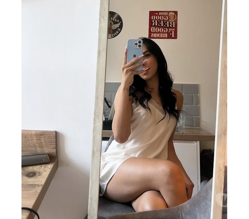 Escort Gallery