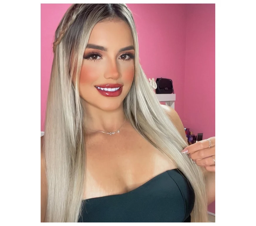 Escort Gallery
