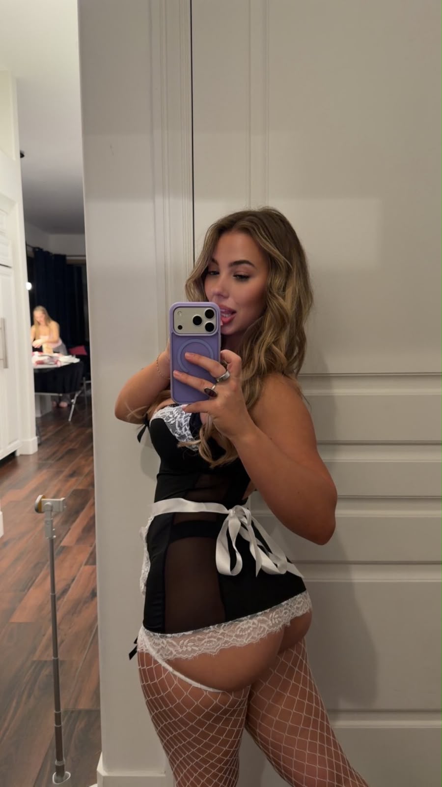 Escort Gallery