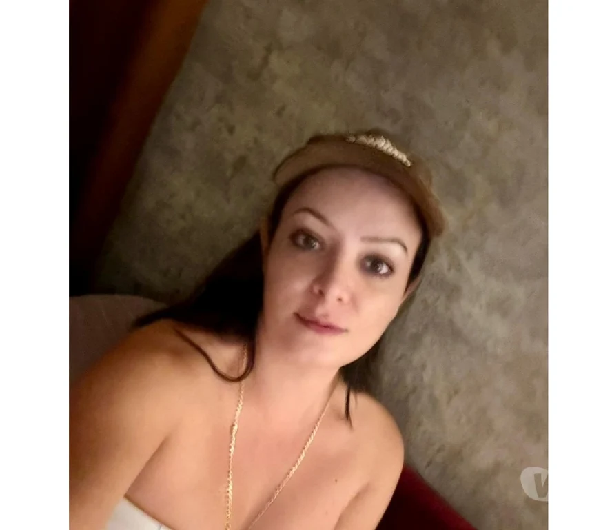Escort Gallery