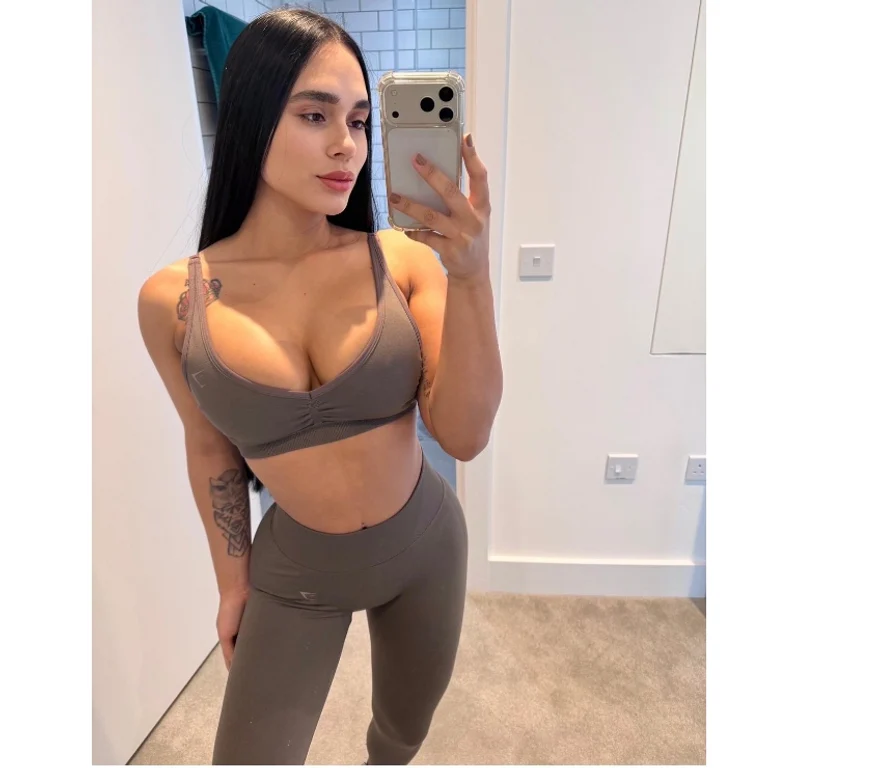 Escort Gallery