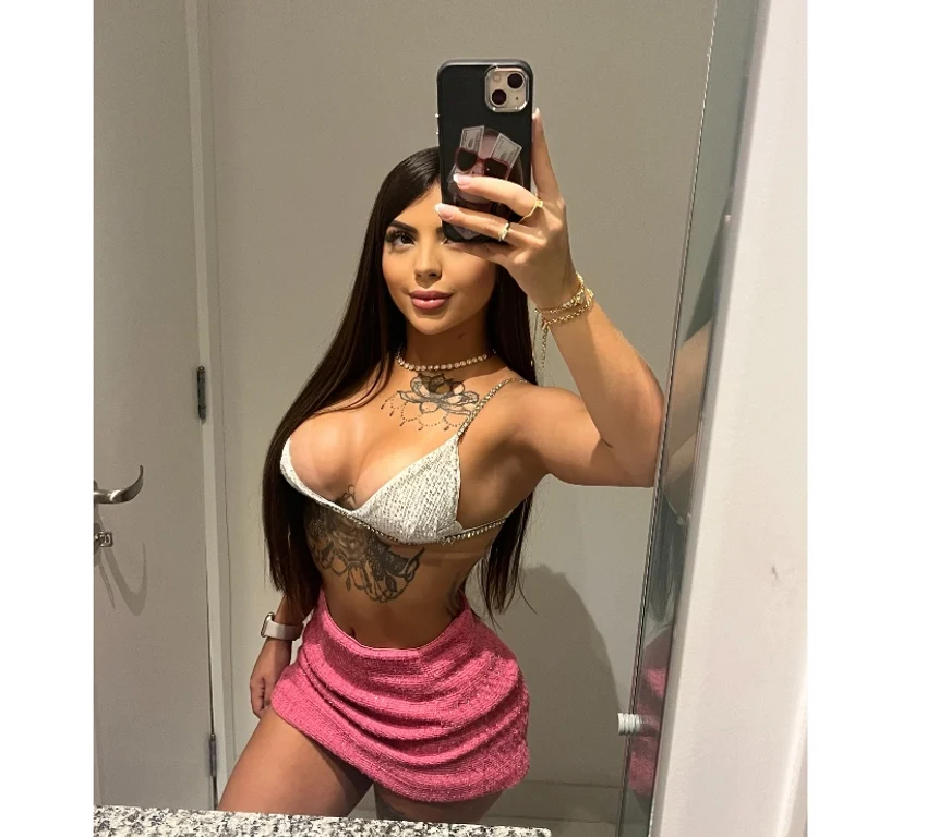Escort Gallery