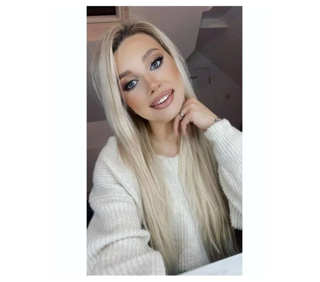 Escort Gallery