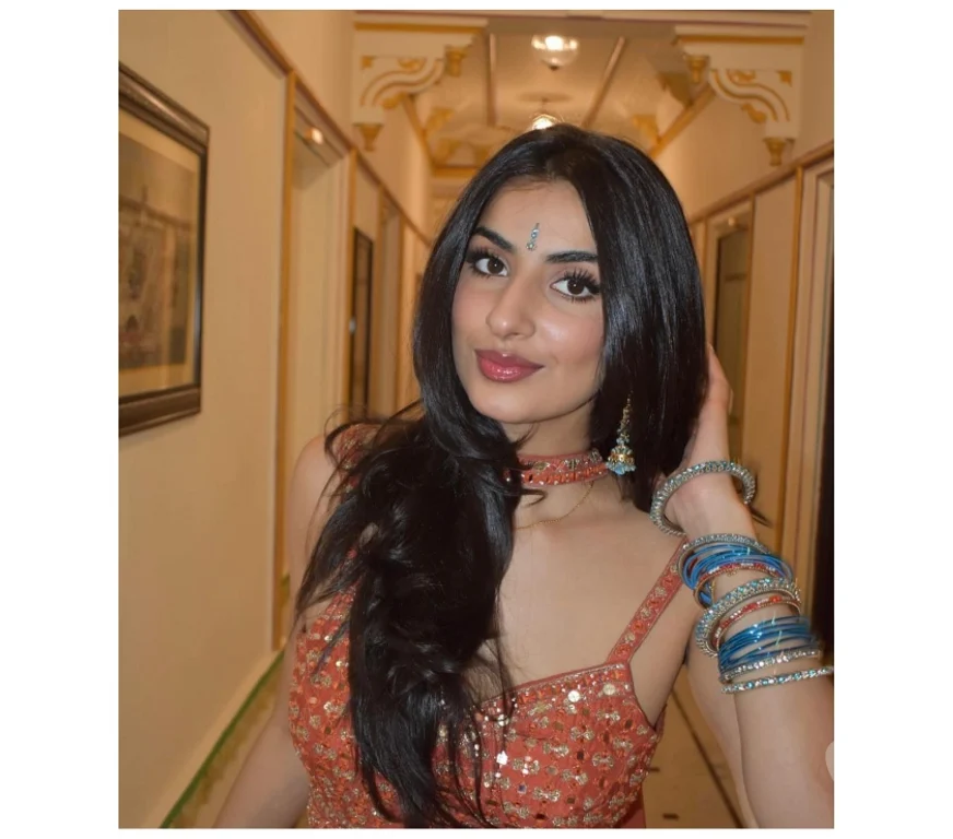 Escort Gallery