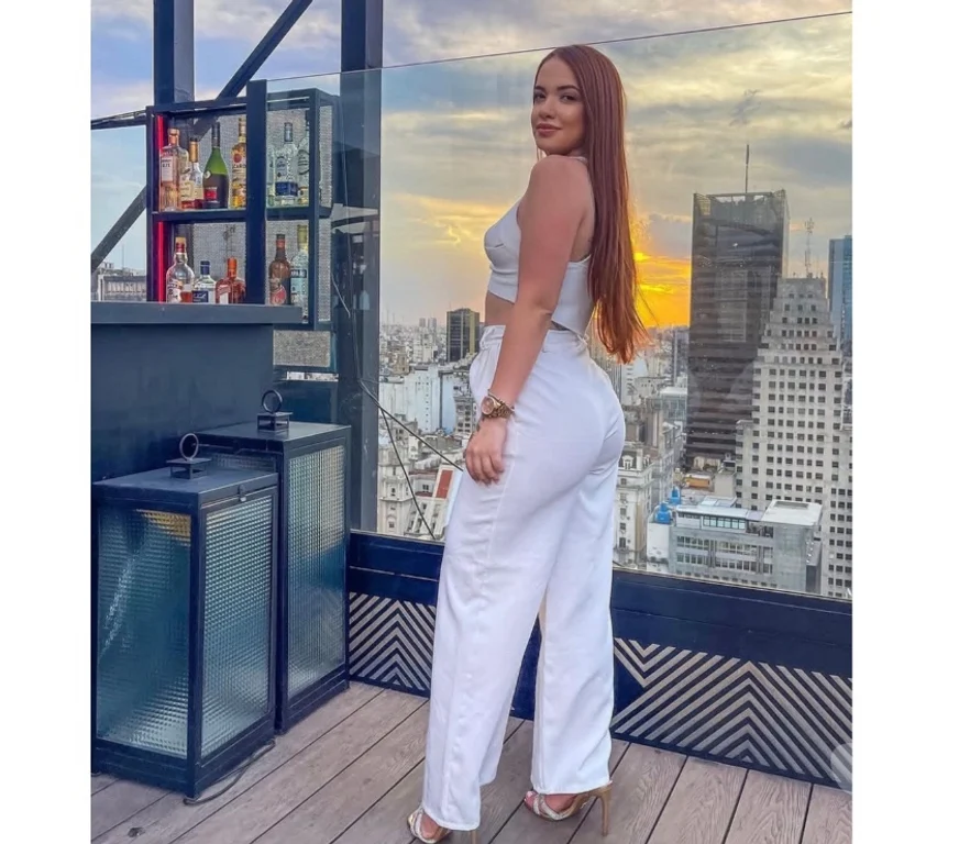 Escort Gallery