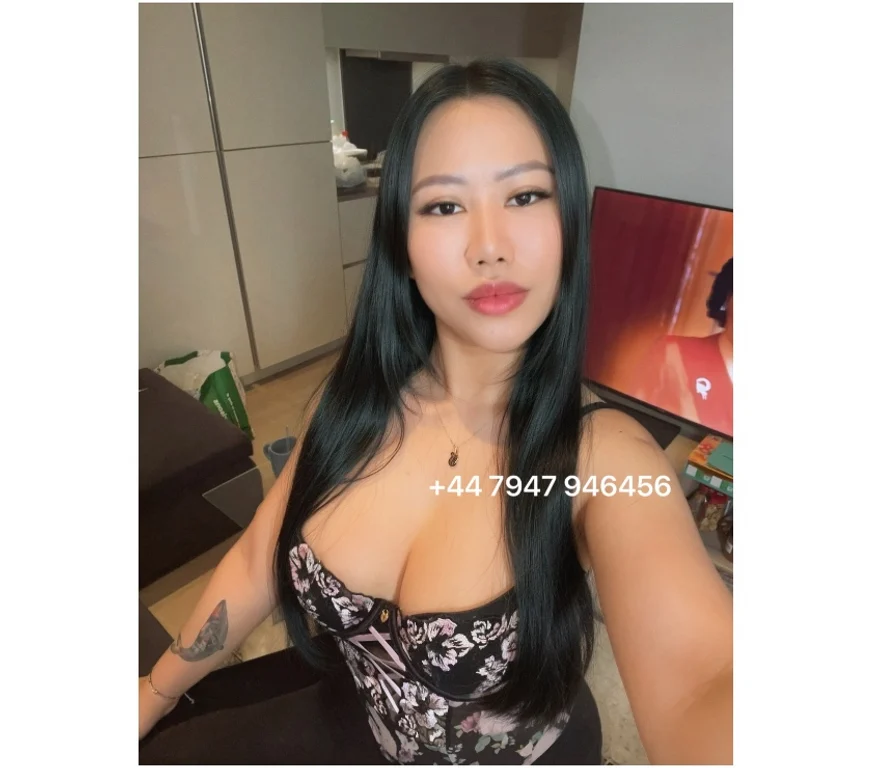 Escort Gallery