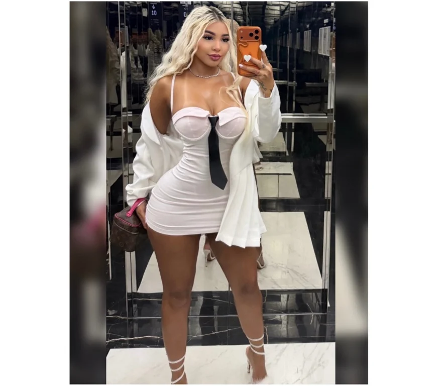 Escort Gallery