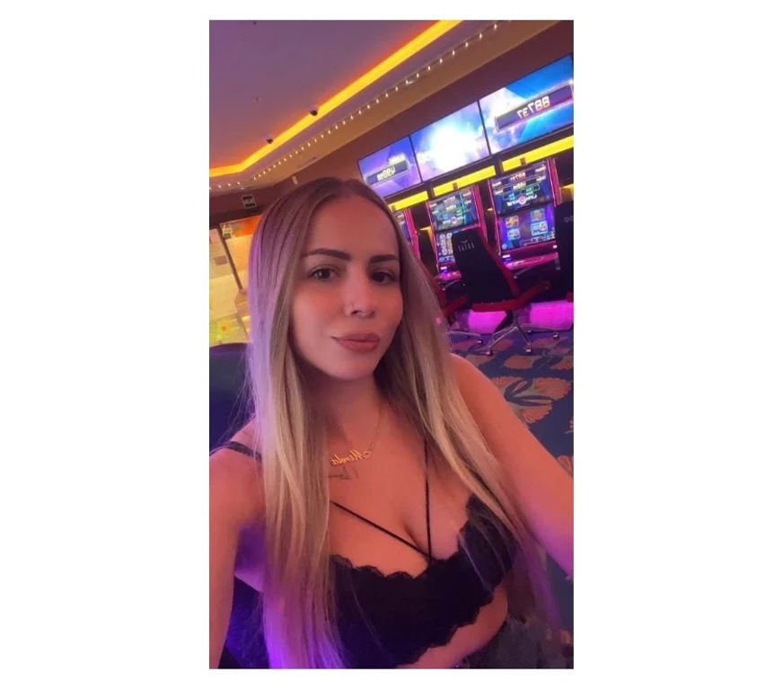 Escort Gallery