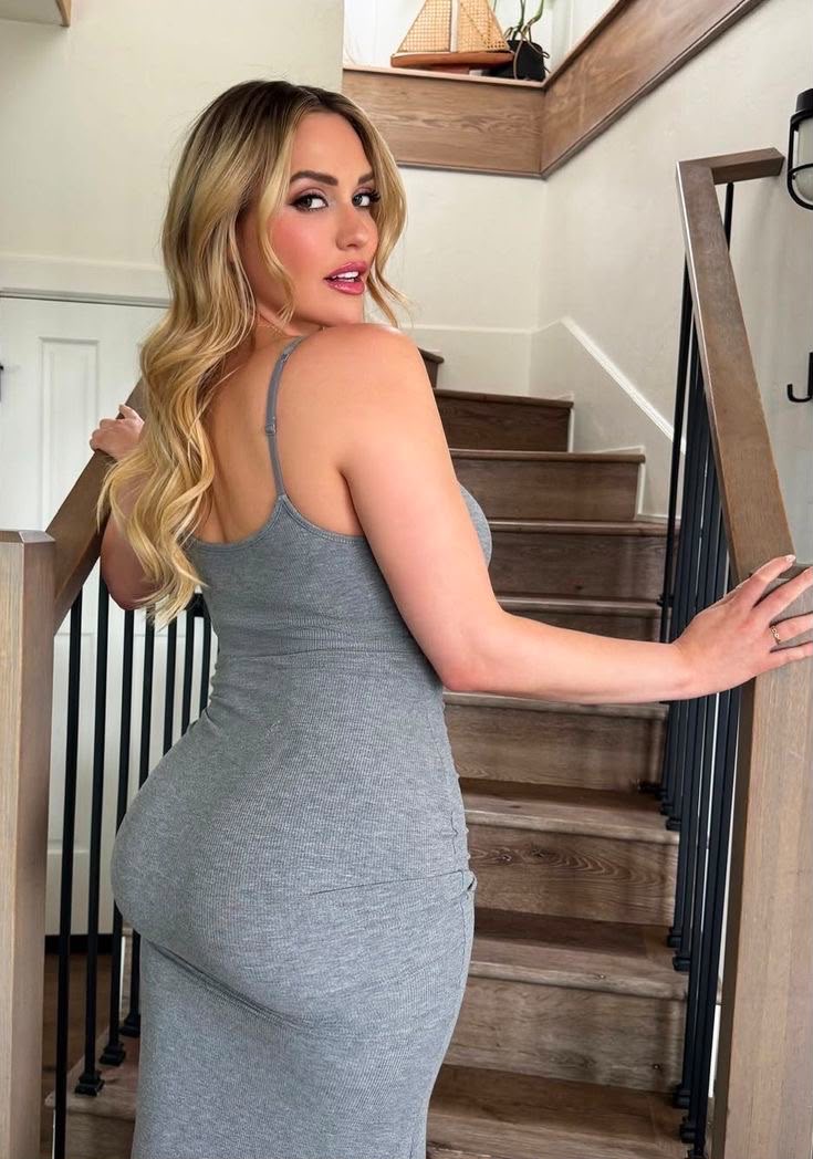Escort Gallery