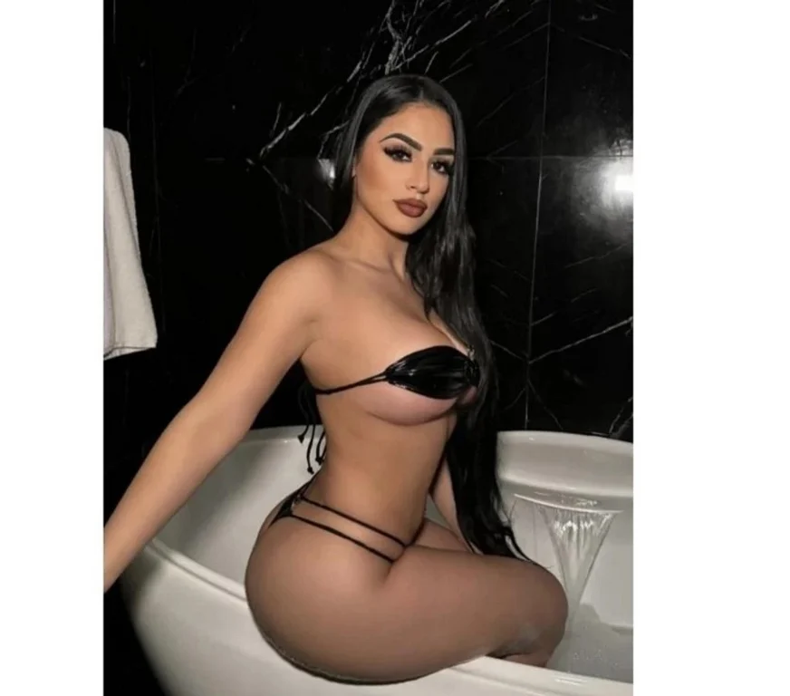Escort Gallery