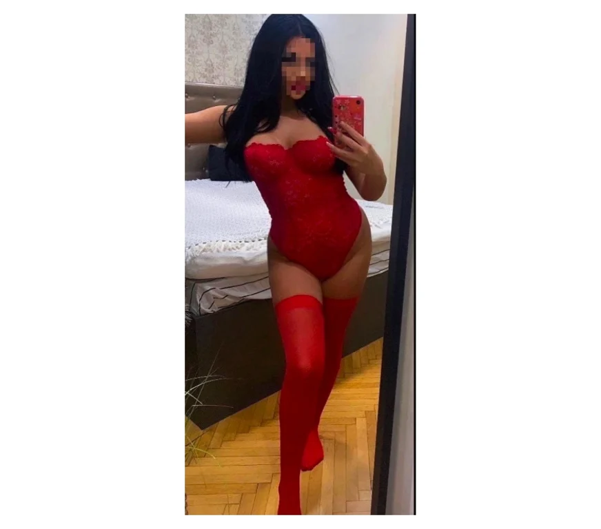Escort Gallery