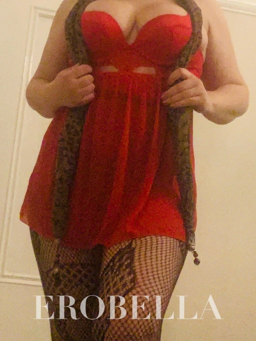 Escort Gallery