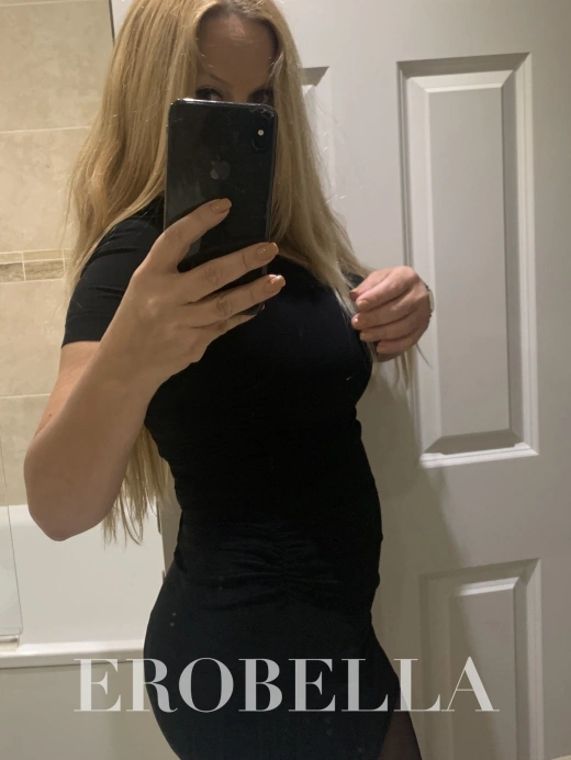 Escort Gallery
