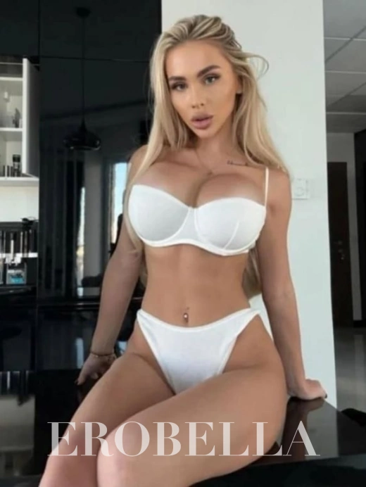 Escort Gallery