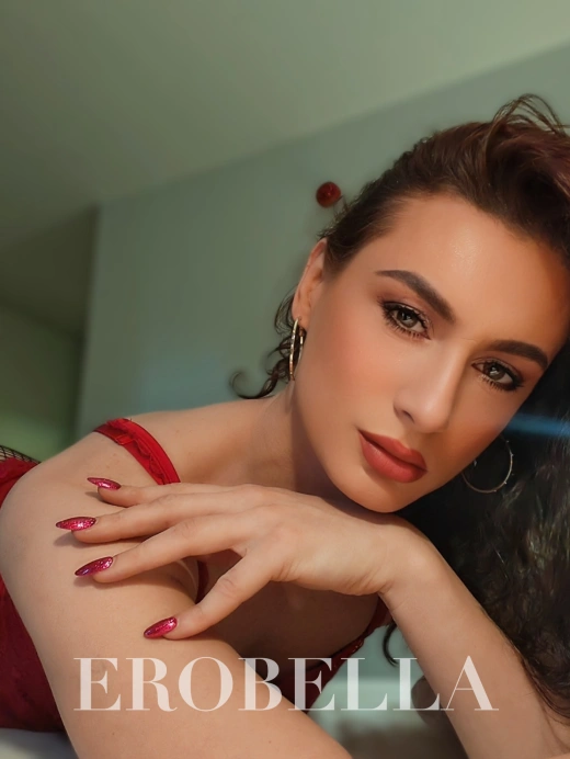 Escort Gallery