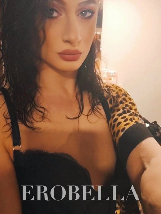 Escort Gallery