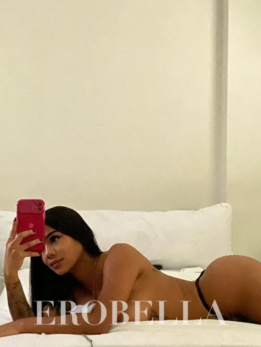 Escort Gallery