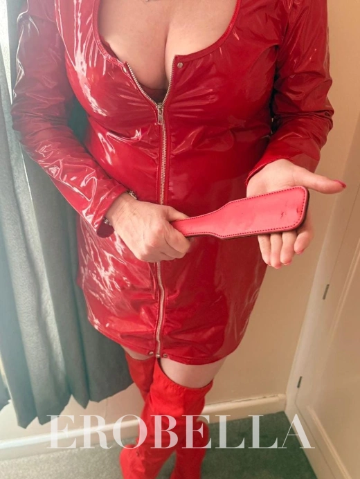 Escort Gallery