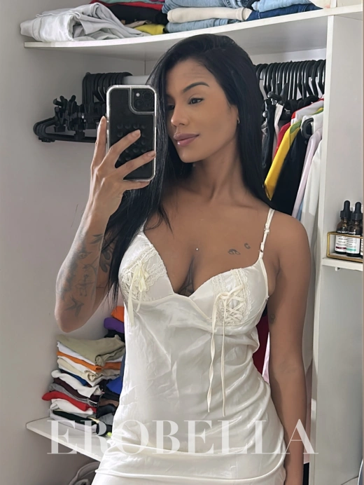 Escort Gallery