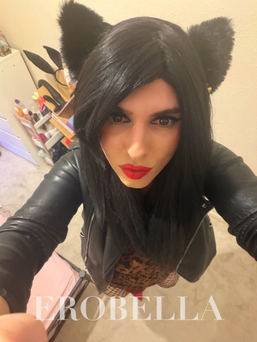 Escort Gallery