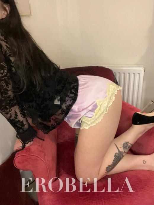 Escort Gallery